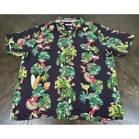 Tommy Bahama Shirt Men's 2XL Hawaiian Santa Print AOP Surfer Silk Camp Holiday - Picture 1 of 15